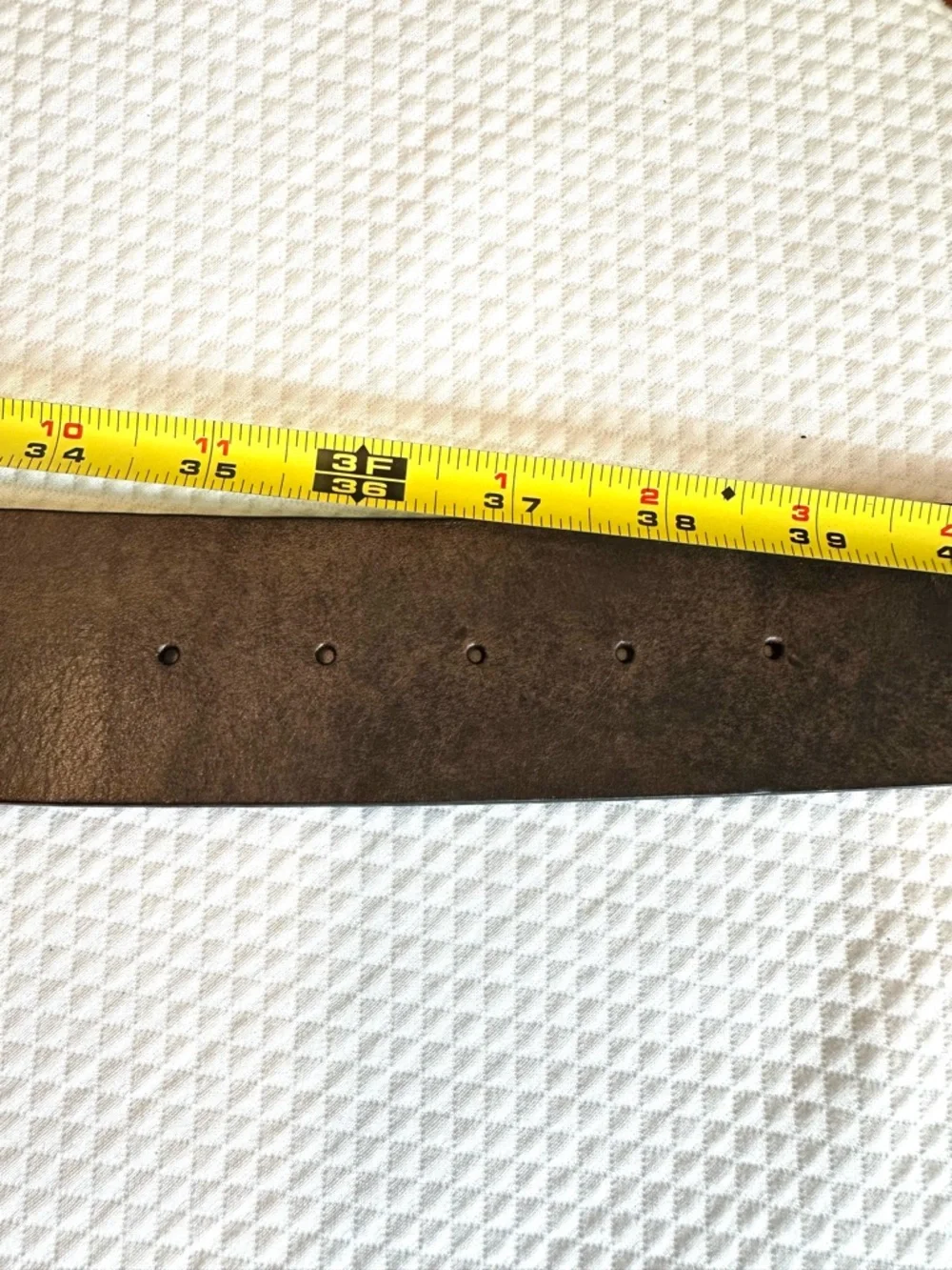 Kenneth Cole Wide Modeled Brown Leather Belt Minimalist Buckle Festival
